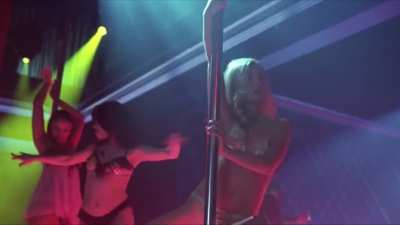 Scene from Closer