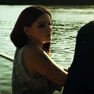 Ariel's best cuts from the last movie star