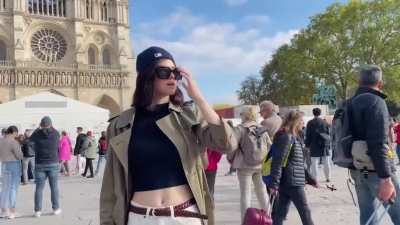 Crop top GIF (YT 10/21/22)