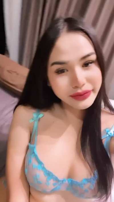 I wanna let one lucky Redditor cum on my ass multiple times 😜