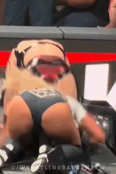 Liv Morgan &amp; Stephenie Vaquer