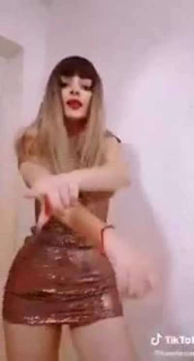 Los bailes d la puta karely ruiz muy golfa y cerda