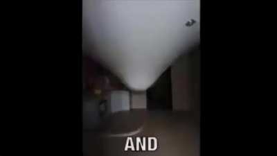 El wn que pone im&aacute;genes creepy en el grupo llegando a su hora preferida ,las 12:00 de la noche: