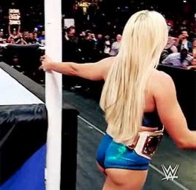 Charlotte Flair