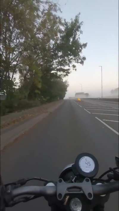So I went for a ride out early Saturday morning it was 6c temp wise. I was absolutely freezing lol