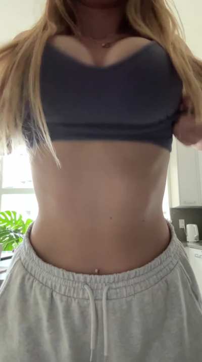 Come play with me