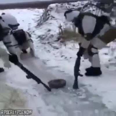Landmine curling