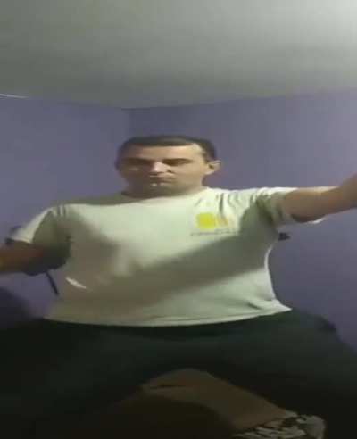 Ej,da li spava&scaron; bosa?