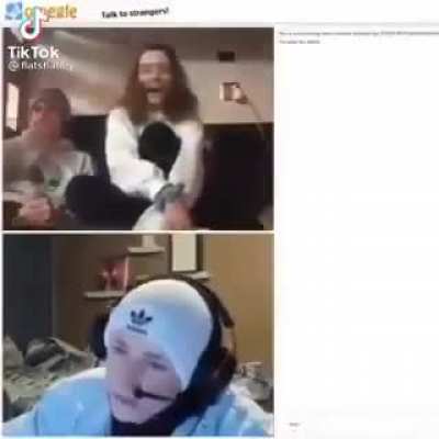 👉👽👈