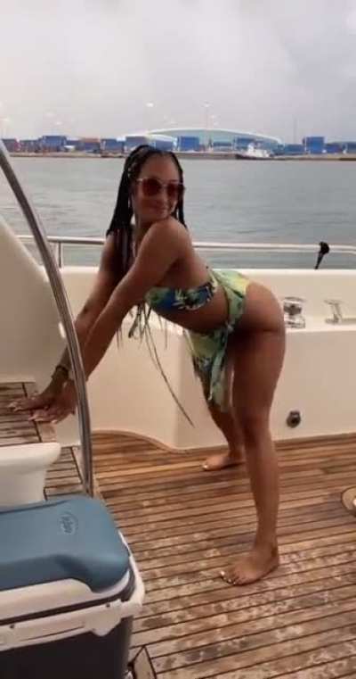 😩🍆