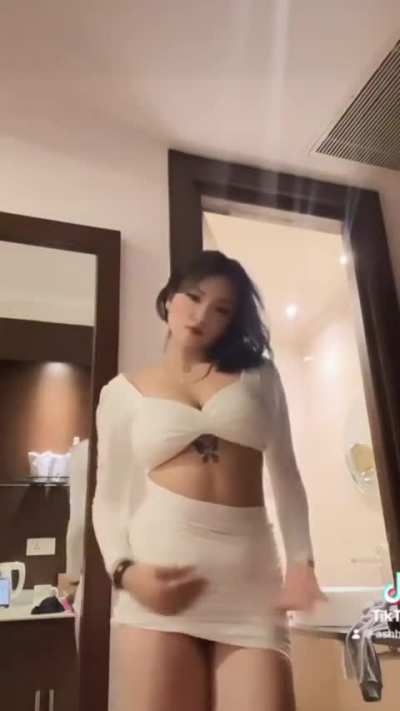 dm for hers