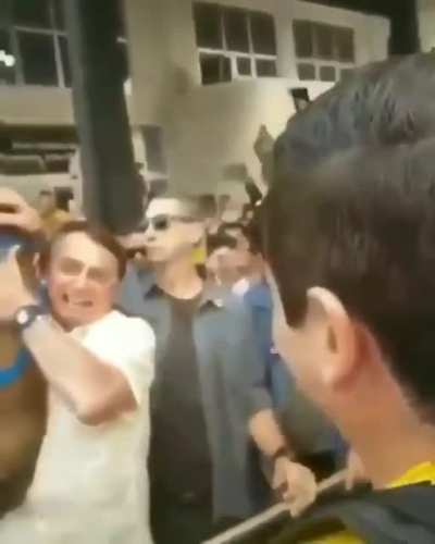At&eacute; os cachorros... kkkk 😂