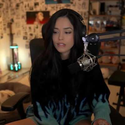 Rae lip bite clip