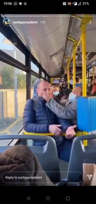 "Te rog frumos, inceteaza odata!!"