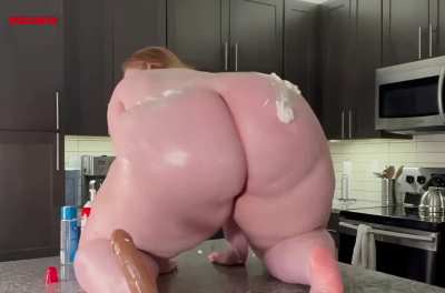 Whipped cream 🍑
