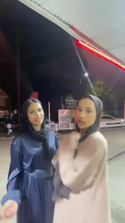 Guess which one got leaks 👀