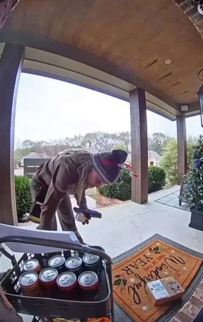 Leaving snacks for delivery drivers