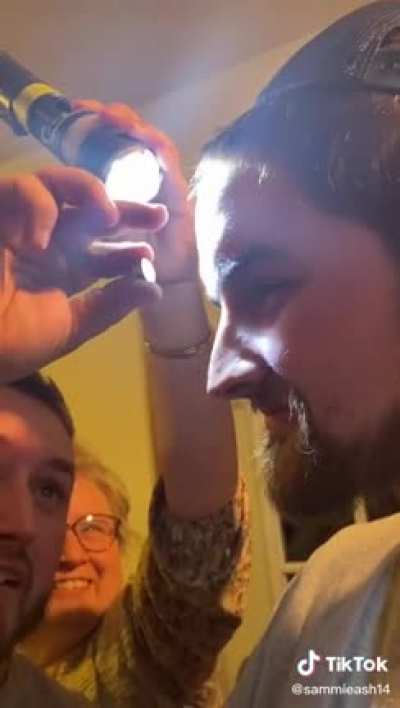 I can&rsquo;t stop watching it pop out
