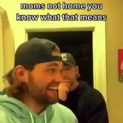 YOOO