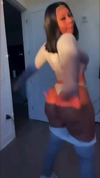 that&rsquo;s a lot of ass clapping