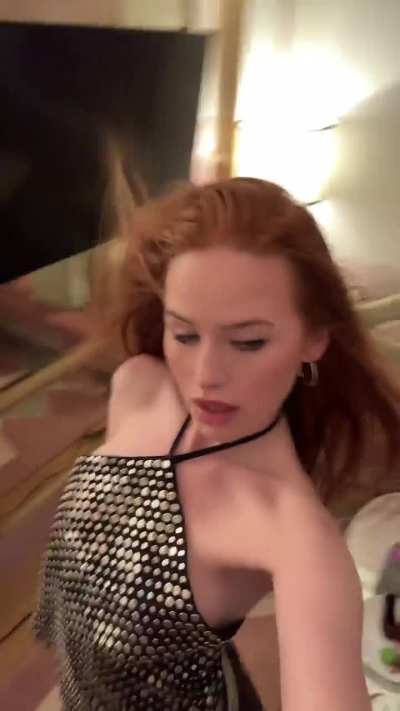 getting ready for the Tory Burch fashion show | TikTok September 2023