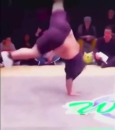 HMF while I dance