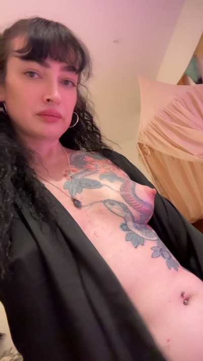 Hi I&rsquo;m Angel, here is my gif from heaven for the devoted on their knees