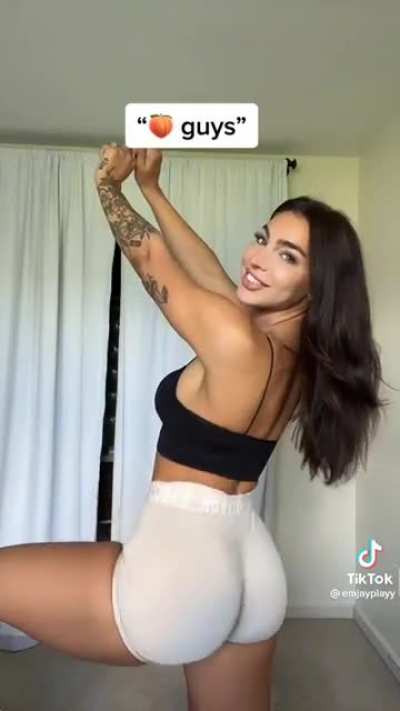 😋🍑