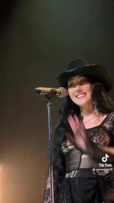 And she can sing