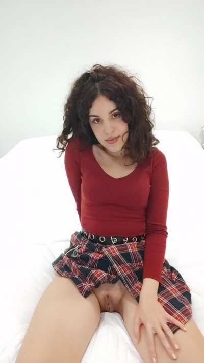 Let me be your fucktoy!