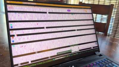 Laptop suddenly scrambles. Happens about once every other day. What is happening? Updated all video drivers. No apparent loose cables. Gigabyte Aorus 17 (U3E1), i7-12700H, 3080ti, 32gb RAM,