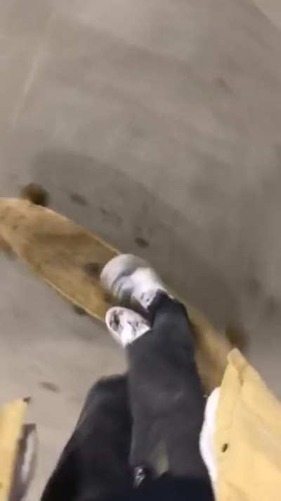 me and my gf were skating when this happened