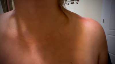 Notice the popped seam - sometimes I Bust Bras too🤭🤷<wbr>🏻‍♀️❤<wbr>️‍🔥💋💋 😳reveal👀
