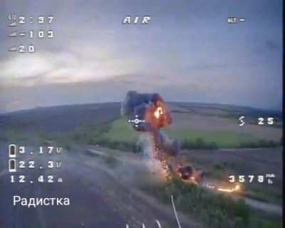 Russian Drone explodes Ukrainian Marder 1A3, plus another drone hits a Ukrainian van driving away