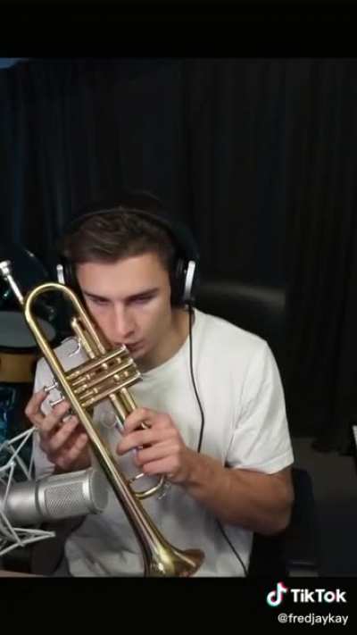 Playing the trumpet as incorrectly as possible