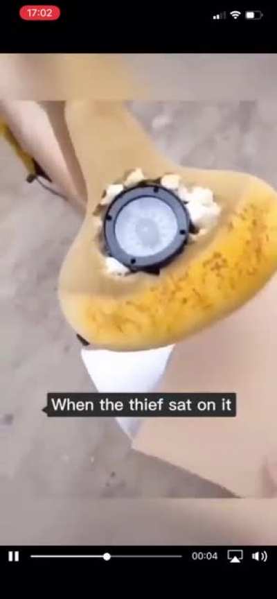 Well... umm, that&rsquo;s one way of making sure thieves don&rsquo;t steal your bike I guess