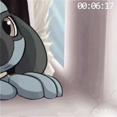 <3