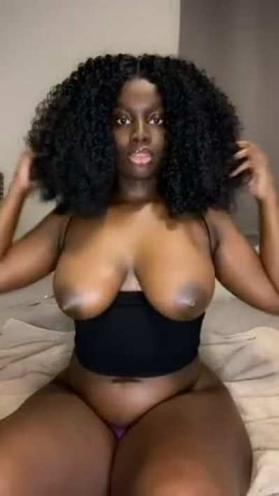 Your Daily Dose Of Titties