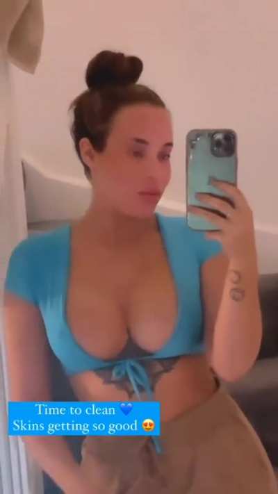 Stephanie davis