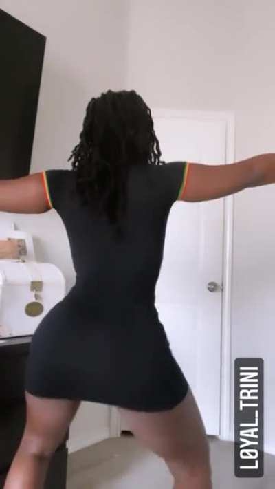 l0yal_trini (@l0yal_trini)