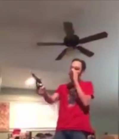 Gun fail