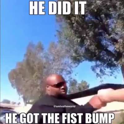fist bump⁉️