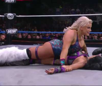 Taya Valkyrie