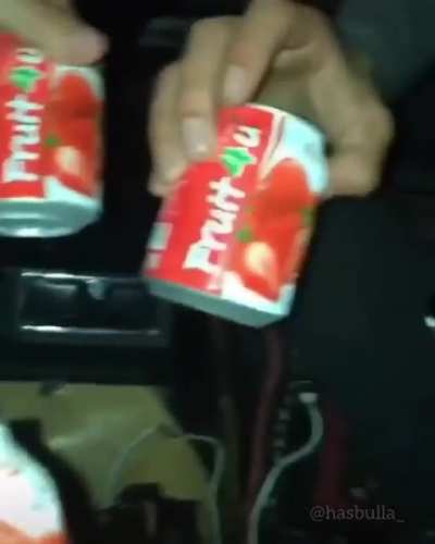 "Klubnika BOMBA!! ☝️🍓 Eeeeeeeee"