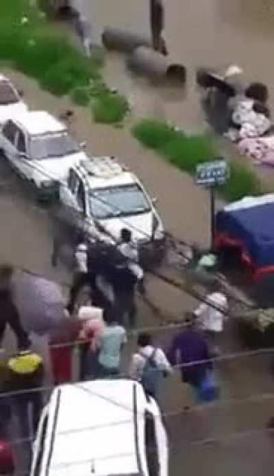 Бульк...