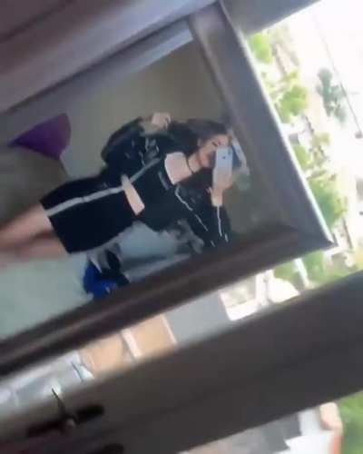 Her EDC Outfit