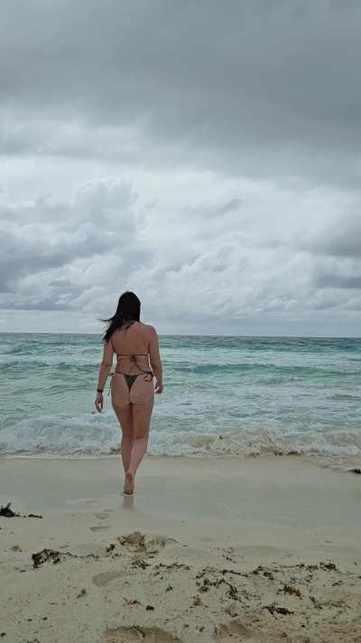 POV: I purposely walk past you on the beach to go for a swim