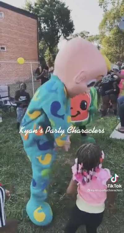 Children&rsquo;s Birthday party in the hood