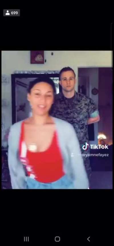 hE’s A mAriNe