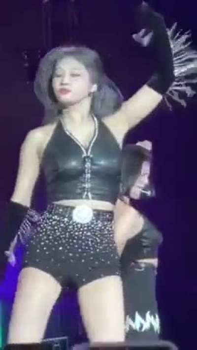 Hirai Momo 🥵